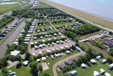 Bed And Breakfast De Zeehoeve