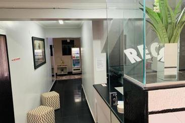 Отель Central De Anápolis