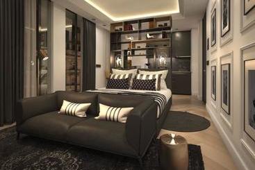 هتل La Merced Suites