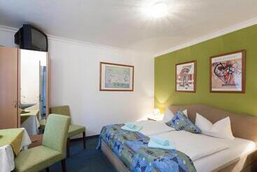 Отель Schlossrestaurant Neuschwanstein