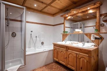 هتل Wellnessresort Seiwald  Superior