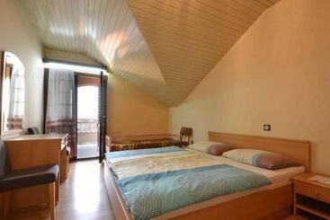 مبيت وإفطار Villa Daniela