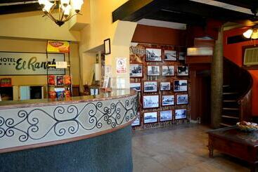 בית מלון כפרי El Rancho