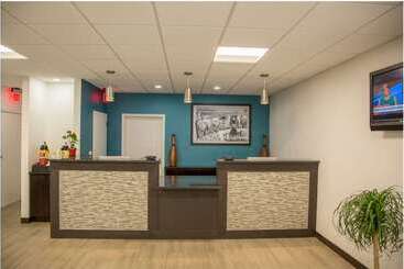 汽车旅馆  Super 8 By Wyndham Westend Alexandria,va Washington Dc Area