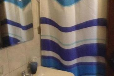 هاستل Hostal Möller