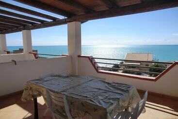 B&b Mediterraneo Mare E Sole