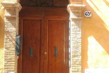 هتل Guesthouse Da Idolina Dal 1946