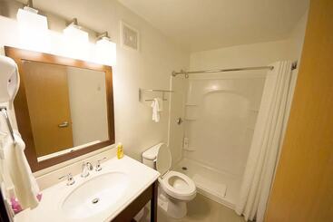 فندق على الطريق Rewak Studios