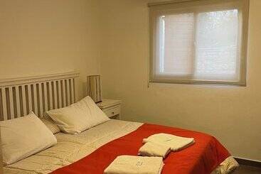 簡易ホテル Apart Hostería Plaza