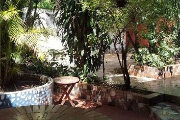 مسافرخانه Nuevo Residencial Uno