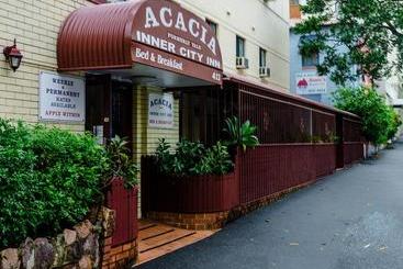هتل Acacia Inner City Inn