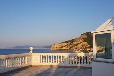 فندق Lido Resort