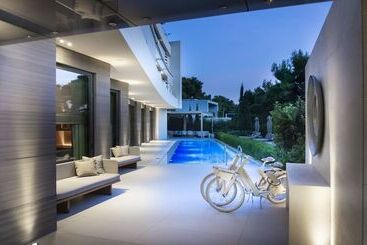 בית מלון כפרי Somewhere Vouliagmeni