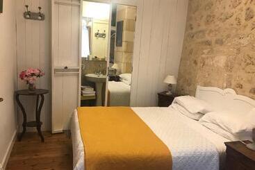 پانسیون La Maison Colline