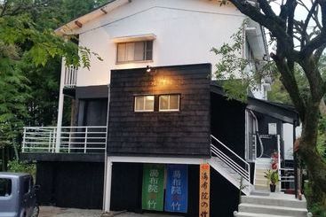 فندق صغير Yufuin No Take