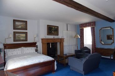 Ash Hill B&b