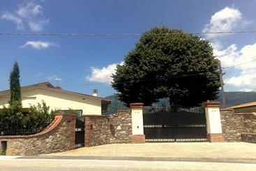 Villa In Lucca