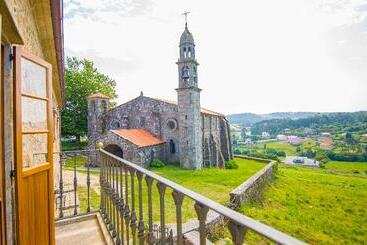 ユースホステル Monasterio Y Pension De Moraime