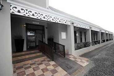 簡易ホテル Angora Lodge