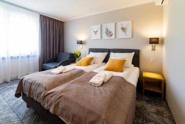 בית מלון כפרי Jubilat