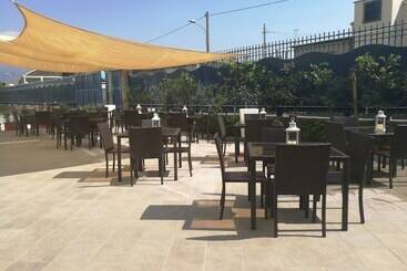 فندق Queen Daisy