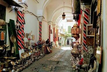 بنسيون El Patio Courtyard House