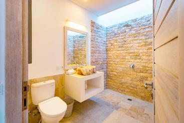 Cocotoa Boutique Hotel & Villa