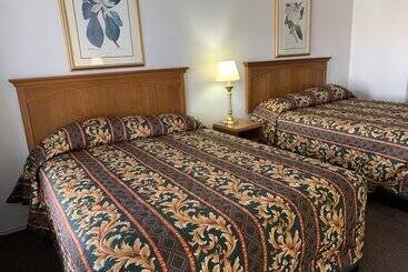 فندق Economy Inn