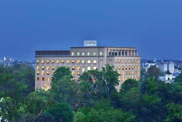 ホテル Fairfield By Marriott Amritsar