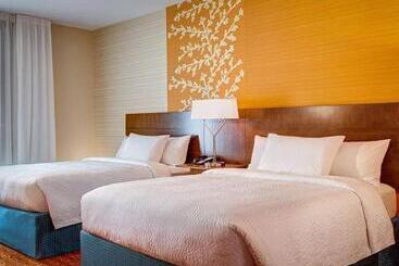 فندق Fairfield Inn And Suites By Marriott Detroit Canton