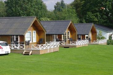 דירה Lærkelunden Camping & Cottages