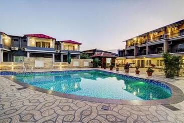 فندق Treebo Jp Cottage