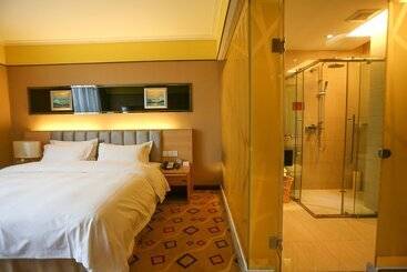 Hotel Vilu Reef International