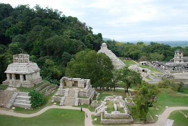 בית מלון כפרי Xaman Ek Palenque