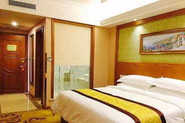 Vienna Hotel Shanghai Pudong Airport Nanzhu