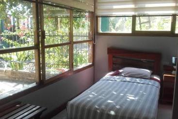 تختخواب و صبحانه Casa De Campo
