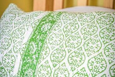 مبيت وإفطار The Globe Inn