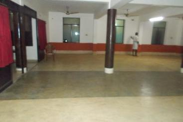 هتل Hariprasadam