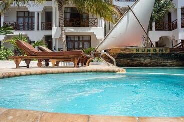 فندق Nungwi Garden Boutique