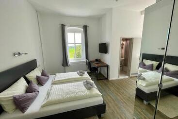 ホテル Waldhaus Pulsnitz