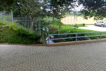 בית מלון כפרי Desderia