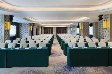 هتل Hampton By Hilton Changsha Xingsha