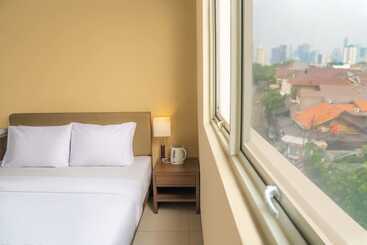 Hotel Legreen Suite Gatot Subroto