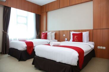 هتل Tc Damhil Ung