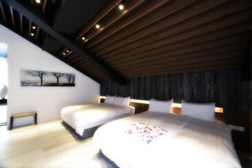 تختخواب و صبحانه 山月二二villa溫泉墅