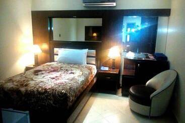 Bling Hotel International