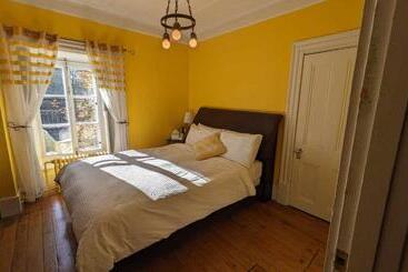 酒店 La Maison Rousseau