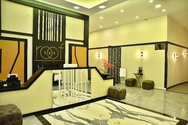 Roof 264 Hotel & Suites