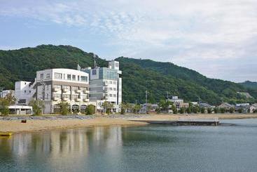 日式旅馆 Hanatsubaki