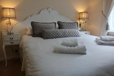 تختخواب و صبحانه Prospect Guest House